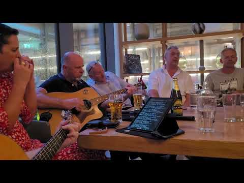 Gerry Kelleher  -  The Fields Of Athenry