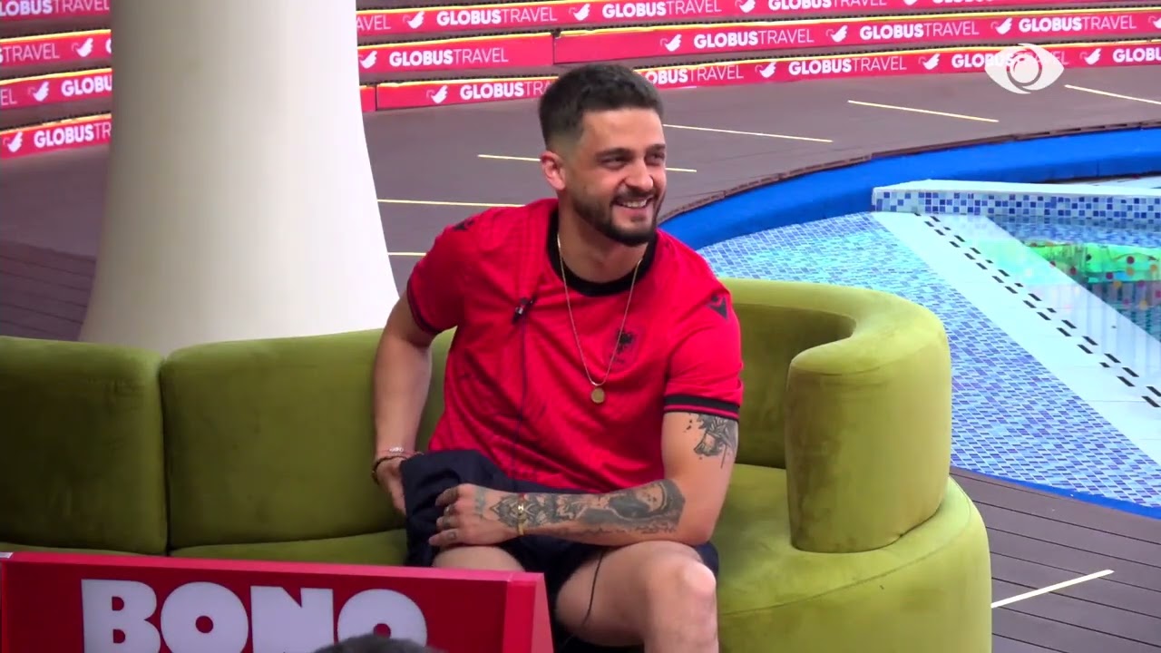 Ideja nuk është se çfarë flet aty, por se.../ Gimbo i drejtohet banorëve për dhomën e librarisë