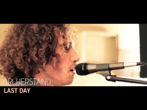 Ari Herstand - Last Day / One Tree Hill (The Living Room Series)