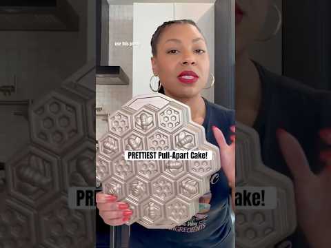 Easy Honey Cake in a honeycomb pan!