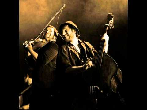 Debout sur le zinc - 02 - Comme un frisson (acoustique, France Inter, 2011)