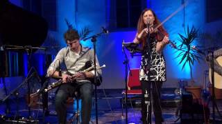 Cara live 2015 - Mary Read (7/20)