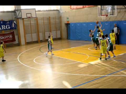 Mikołajkowy Turniej Minikoszykówki Nowy Targ 2012