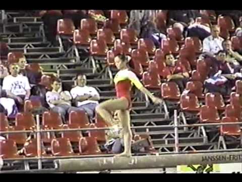IND TQ CHN Sun Xiaojiao BB   2001 World Gymnastics Championships 9 212