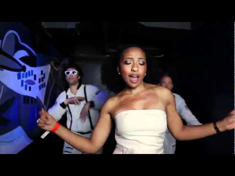 Manufactured Superstars feat  Selina Albright   Serious Official Music Video 480p