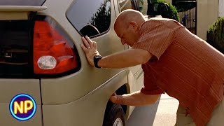 Hank Snoops Around Walt’s Car – Season 2 Episode 2