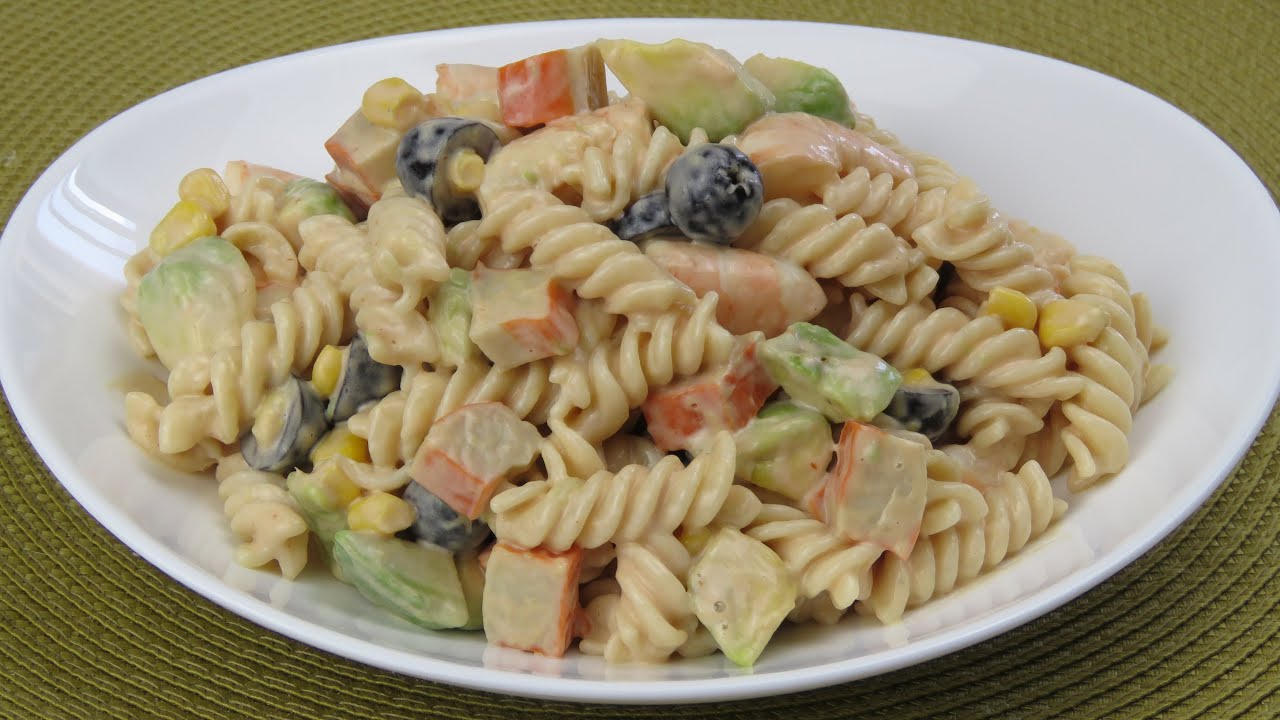 ENSALADA DE PASTA CON LANGOSTINOS Y SALSA ROSA