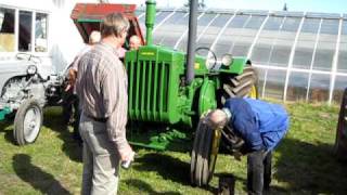 preview picture of video 'Old Tractors at  Norwegian Tractor & Engine  Museum Stokke Southern Norway 06.09.2009'