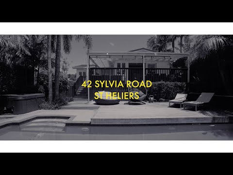 42 Sylvia Road, St Heliers - Vanessa Mowlem & Jono Barton