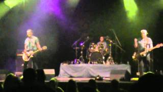 Guitar Gangsters - (I Like You Better) When You're Drunk @ V Oktoberfest (Salt, Girona), 01/10/11