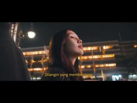 Parahyena - Dibawah Rembulan (Official Video Lyric)