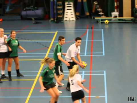 Competitewedstrijd HKC A1 - Vriendenschaar A1   (7 januari 2011)  [Fragment 1]