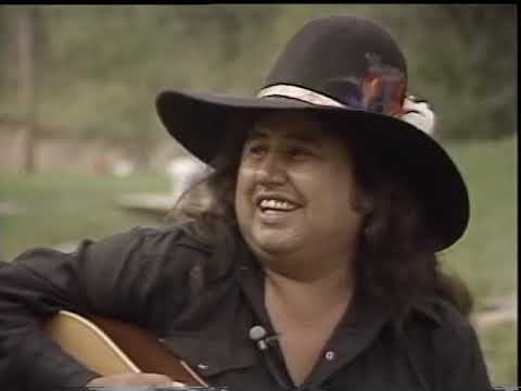 Hocoka, Buddy Red Bow | SDPB