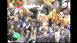YES-FOX TV MORNING SHOW DURING NEW YORK YANKEE TICKER TAPE PARADE AFTER WORLD SERIES WIN OCT 96