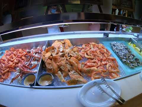 Sheraton Gold Coast seafood buffet