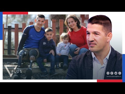 Kur humba te dyja kembet i thashe gruas largohu,Julian Cela rrenqeth me fjalet-Vizioni i Pasdites