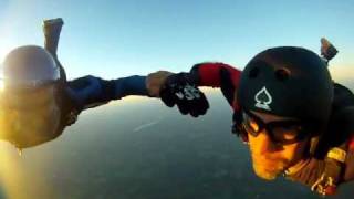 preview picture of video '3-Way Skydive with Guy and Bill on 10/15/11'
