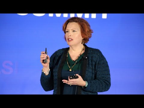 Luminelle | Allison London Brown