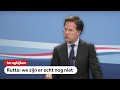 TERUGKIJKEN: Premier Rutte "Sneller versoepelen is een enorm risico"