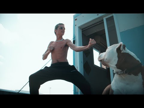 דודו פארוק - יש לה (שלמה המלך) // Dudu Faruk -  Yesh La