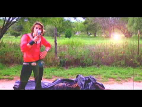GLAMBILLY "BODY IN PLASTIC"