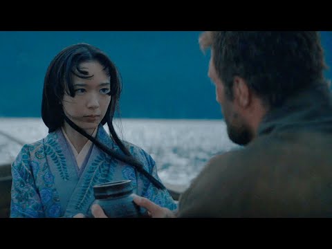 Fuji and John Blackthorne Toss Their Loved One's Ashes Into the Sea Mariko Anjin Shogun Episode 10