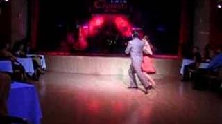 Damian Esell y Nancy Louzan