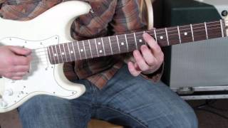 Eric Clapton JJ Cale - After Midnight - Blues Rock Guitar Lesson