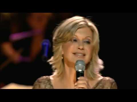 Olivia Newton-John - "Tenterfield Saddler'"   Live in  Sydney 2008