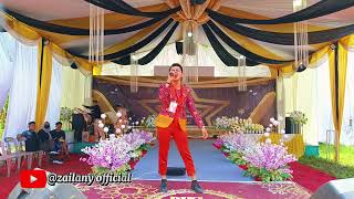 Download lagu #BIARLAH MERANA COVER. AKHIR NASUTION 'PESTIVAL DANGDUT DIKI WEDDING BATUBARA SEASON II' mp3