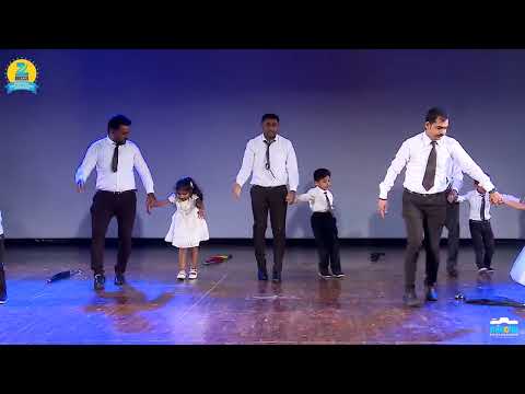 Daddy my lovely daddy dance performance by Parents and kids @gurukulamkidzeenandinilayo7912