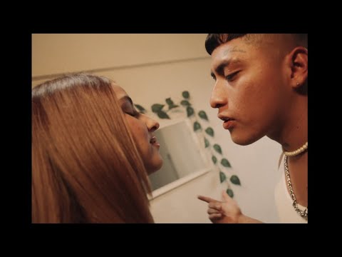 Young Gang - Sola (Video Oficial)