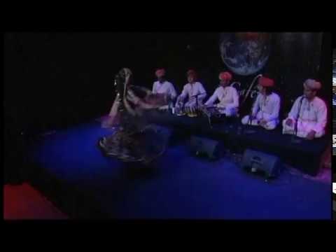 KERAP (Rajasthan) COBRA DANCE .AU SATELLIT-CAFÉ ROANNE-VILLEREST