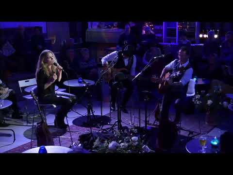 First We Take Manhattan by Cohen Tribute @ De Boemel in Tilburg December 2018