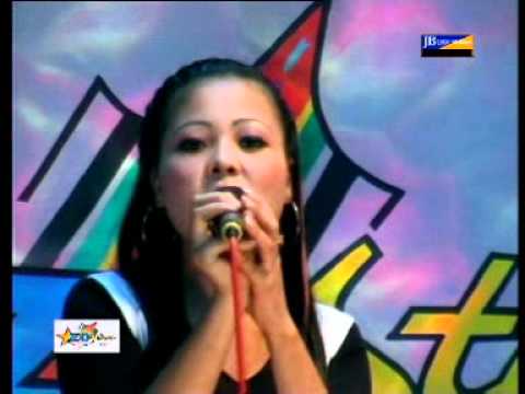 Temami Zostar Singing Folk Song (More at www.freebestbiz.weebly.com)