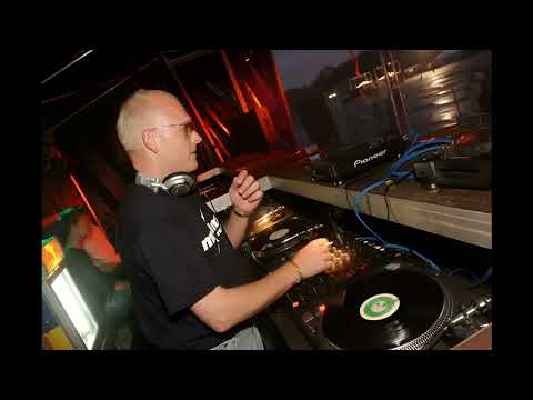 Tillmann Uhrmacher @ Tarot OXA 14.06.2002