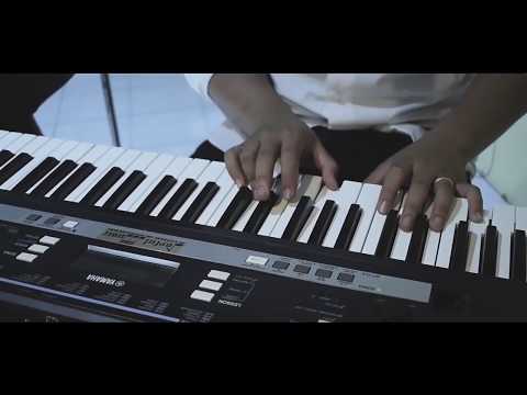 Shine Akustik - Ampurayang official video klip