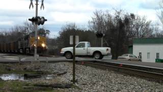 preview picture of video 'UP 7221 on KCS coal train at DeQueen, Ar. 01/22/2010 ©'