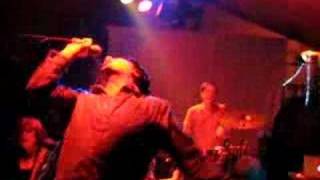 Art Brut - Bad Weekend (Live in Vienna 2008)