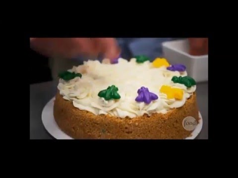 download lagu mp3 mp4 King Cake Cheesecake, download lagu King Cake Cheesecake gratis, unduh video klip King Cake Cheesecake