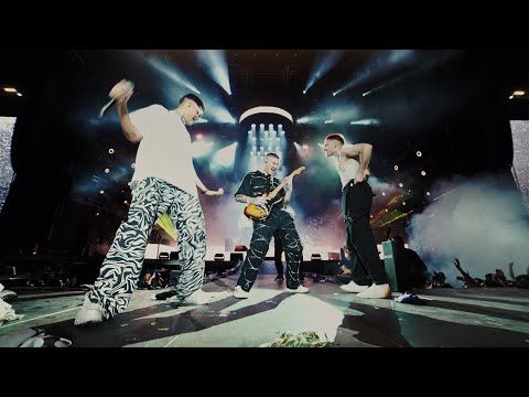 WOS - NIÑO GORDO FLACO ft. Ca7riel (En Vivo Argentinos Juniors)