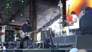 Death From Above 1979 - Turn It Out (Voodoo Fest 11.01.14) HD