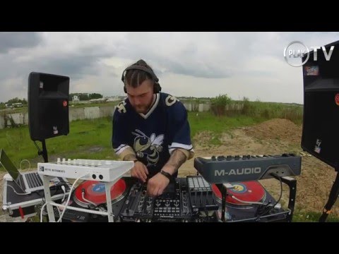 YOTO PROBASS - Live @ AIRPORT [PLAY TV] 11.05.2016