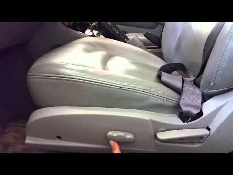 BE0412 - 2007 Saturn Vue - Driver Side Front Seat