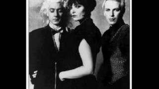 False Face - Siouxsie and the Banshees