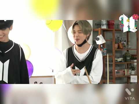 Jimin and Helium balloon 😂💜😂