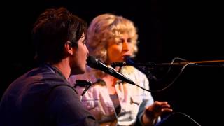 Shovels &amp; Rope - Kitchen-Hallway (Live on KEXP)