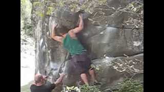 preview picture of video 'Magic Wood - Beach Arete 6c'