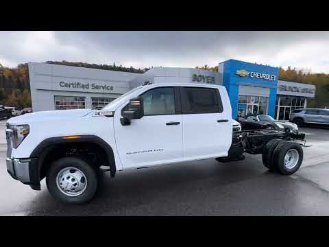 2026 GMC Sierra 3500HD CC Pro