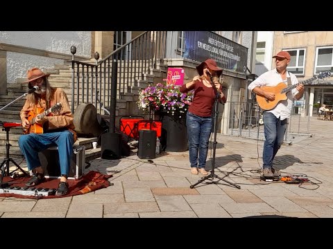 Very Funky Street Jam - ‘Mean To Me’ - Markus K & Shift It Baby